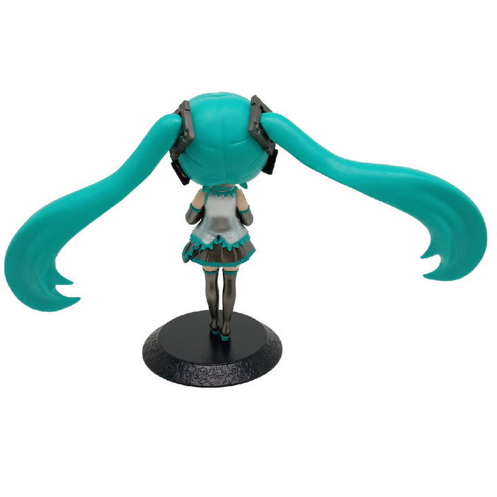 FIGURE MINIATURA HATSUNE MIKU CLÁSSICA CHIBI 14 CM - NiponCosplay